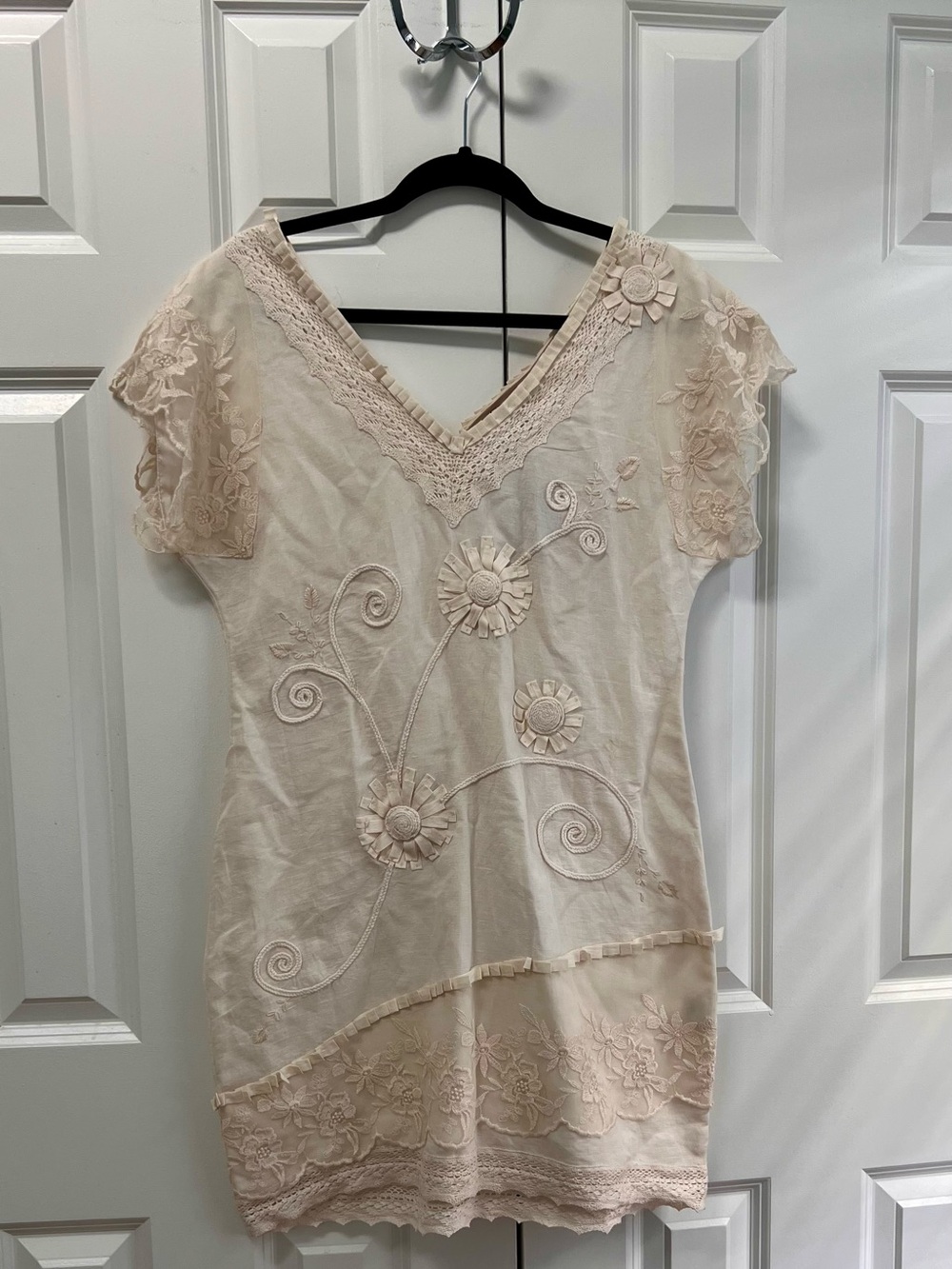 Yoana Baraschi Cream Embroidered Floral Dress
